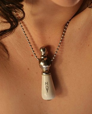 HOT Knob Necklace